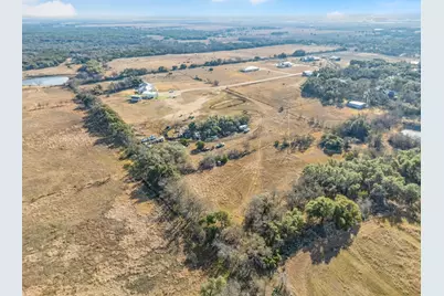185 Freedom Drive, Georgetown, TX 78626 - Photo 11
