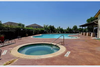 2105 Town Centre Drive #13, Round Rock, TX 78664 - Photo 37