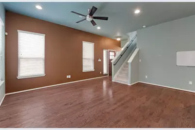 2105 Town Centre Drive #13, Round Rock, TX 78664 - Photo 7