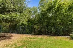 2105 Town Centre Dr, Round Rock, TX 78664 - Photo 29