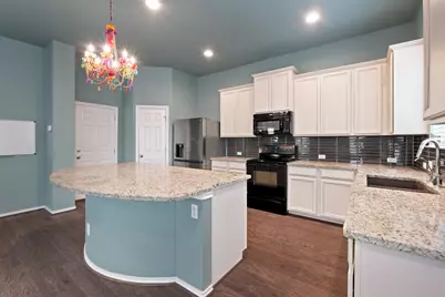 2105 Town Centre Drive #13, Round Rock, TX 78664 - Photo 9