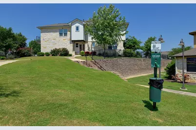 2105 Town Centre Drive #13, Round Rock, TX 78664 - Photo 31