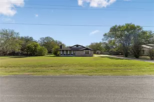 12609 Scissortail Dr, Manchaca, TX 78652 - Photo 3