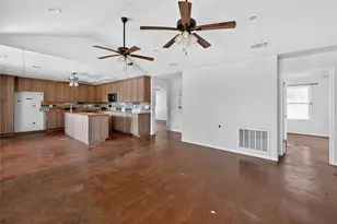 231 Deer Dr, Sunrise Beach, TX 78643 - Photo 23