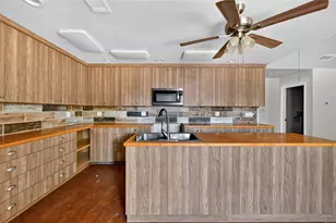 231 Deer Dr, Sunrise Beach, TX 78643 - Photo 19