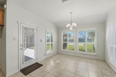 714 Louisiana Avenue, Shiner, TX 77984 - Photo 15