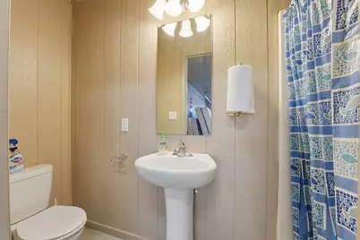 714 Louisiana Avenue, Shiner, TX 77984 - Photo 35