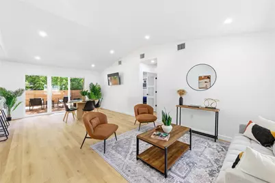 8411 Rockwood Lane, Austin, TX 78757 - Photo 7