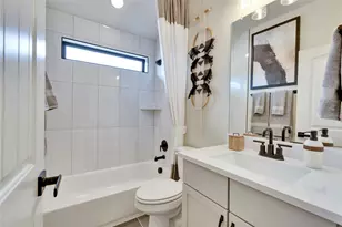 1101 Cole Ests Dr, Georgetown, TX 78628 - Photo 27