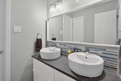 11815 Lochridge Drive, Austin, TX 78758 - Photo 9