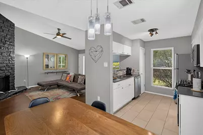 11815 Lochridge Drive, Austin, TX 78758 - Photo 11