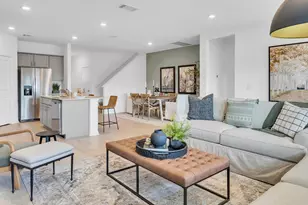 338 San Juan Trl, Bastrop, TX 78602 - Photo 5