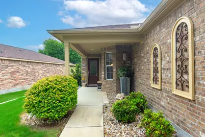 824 Salado Creek Lane, Georgetown, TX 78633 - Photo 3