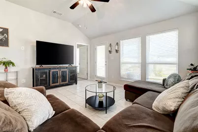 281 Gaida Loop, Georgetown, TX 78628 - Photo 17