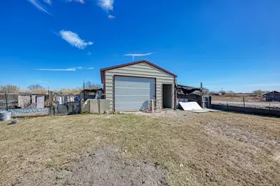 20113 Maynard Court, Coupland, TX 78615 - Photo 29