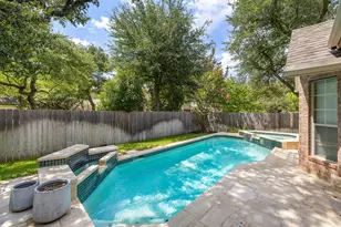 2040 St Andrews Dr, Round Rock, TX 78664 - Photo 35