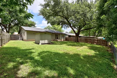 7303 Brookhollow Drive, Austin, TX 78752 - Photo 25