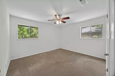 7303 Brookhollow Drive, Austin, TX 78752 - Photo 15