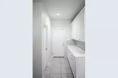 341 Mary Max Cir Circle, San Marcos, TX 78666 - Photo 7