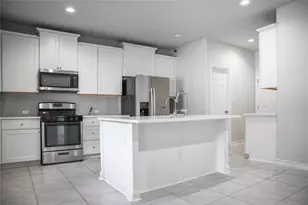341 Mary Max Cir Circle, San Marcos, TX 78666 - Photo 15