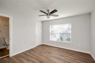 809 N West St, Burnet, TX 78611 - Photo 21