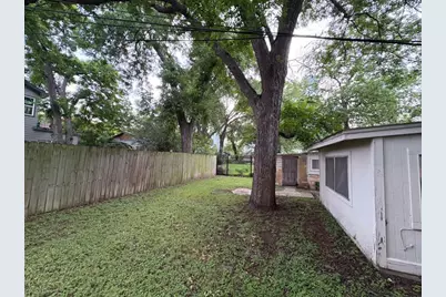 1101 Holly Street #1, Austin, TX 78702 - Photo 21