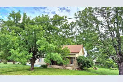 204 W Salty Street, Thorndale, TX 76577 - Photo 3