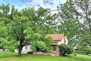 204 W Salty St, Thorndale, TX 76577 - Photo 3