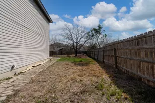 8006 Coco Meadow Dr, Converse, TX 78109 - Photo 31