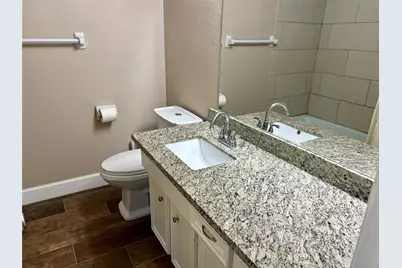 3319 Meadowcreek Drive, Missouri City, TX 77459 - Photo 17