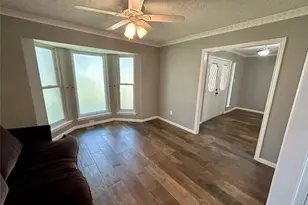 3319 Meadowcreek Dr, Missouri City, TX 77459 - Photo 7