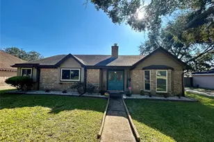 3319 Meadowcreek Dr, Missouri City, TX 77459 - Photo 19