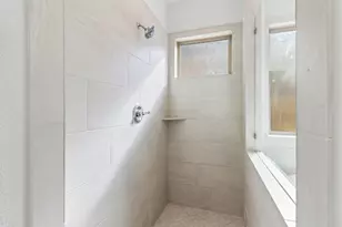 701 Tradewinds Wy, Georgetown, TX 78628 - Photo 29