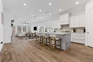 701 Tradewinds Wy, Georgetown, TX 78628 - Photo 13