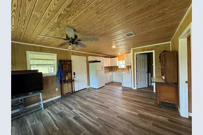 8060 County Road 210 Road, Bertram, TX 78605 - Photo 31