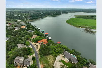 343 Harbor Drive, Spicewood, TX 78669 - Photo 7