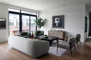 2209 S 1st St, Austin, TX 78704 - Photo 5