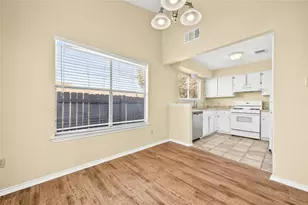 13009 Pollard Dr, Austin, TX 78727 - Photo 13