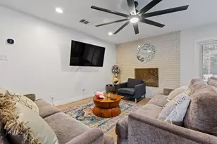 201 Fairlane Dr, Round Rock, TX 78664 - Photo 7