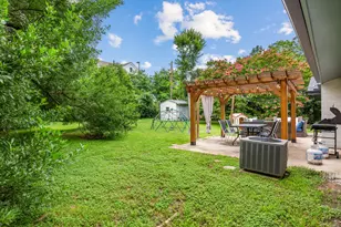 201 Fairlane Dr, Round Rock, TX 78664 - Photo 25