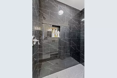 201 Fairlane Drive, Round Rock, TX 78664 - Photo 17