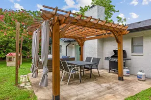 201 Fairlane Dr, Round Rock, TX 78664 - Photo 23