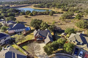 464 Monahans Dr, Georgetown, TX 78628 - Photo 3