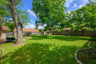 2210 Kenbridge Drive, Austin, TX 78757 - Photo 33