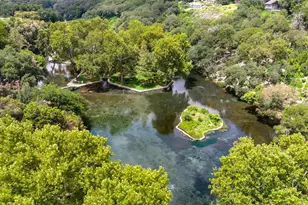 436 Lakeview Blvd, New Braunfels, TX 78130 - Photo 3