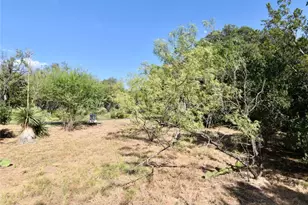 91 Cove Creek Dr, Spicewood, TX 78669 - Photo 15