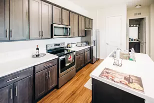8601 W Gate Blvd, Austin, TX 78745 - Photo 5