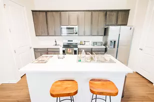 8601 W Gate Blvd, Austin, TX 78745 - Photo 3