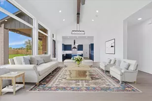 259 Hydrangea Dr, Smithville, TX 78957 - Photo 5