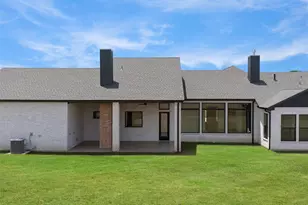 259 Hydrangea Dr, Smithville, TX 78957 - Photo 39